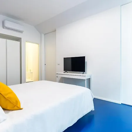Apartment Piazza Municipio By Wonderful Italy *